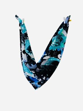 NWT SIlklette Blue Bloom NWT SILKLETTE Spotted 100% Fine Silk Kerchief